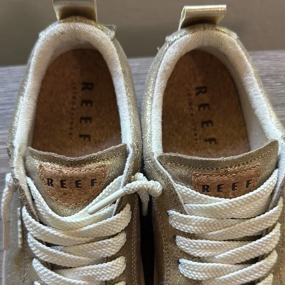 Reef Women's Lay Day Dawn Gold Sneakers - Picture 2 of 9